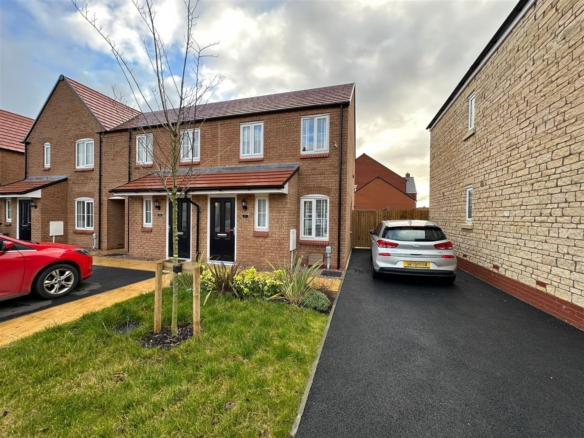 NN14 Woodpecker Drive, Rothwell