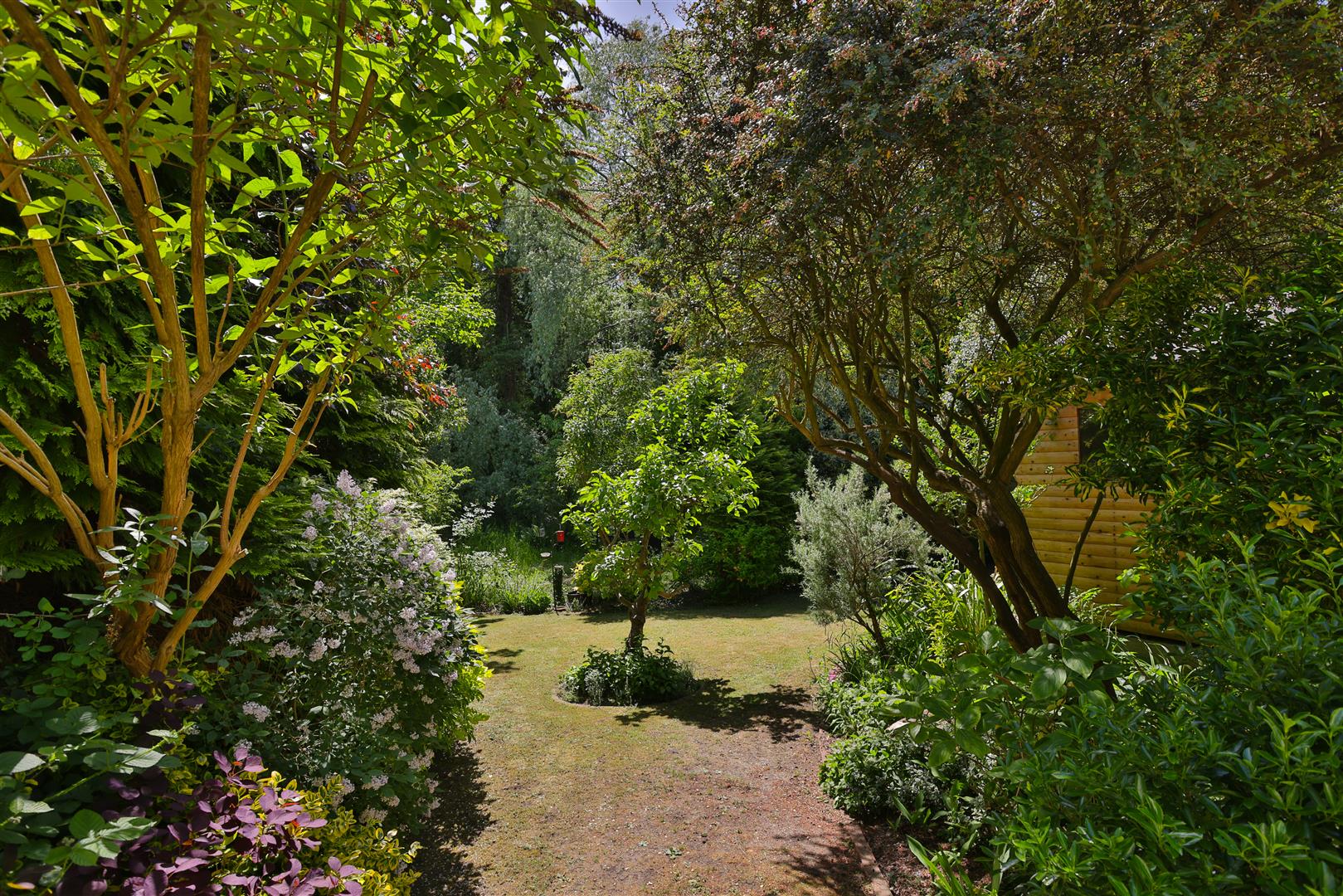 NN17 Church Walk, Weldon