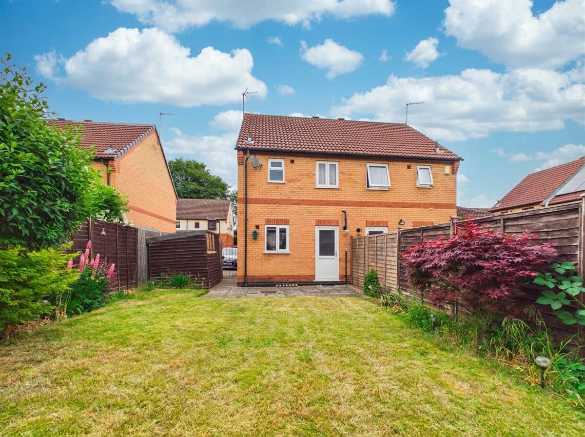 NN16 Carsington Close, Kettering