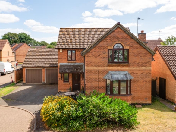 NN16 Langsett Close, Kettering