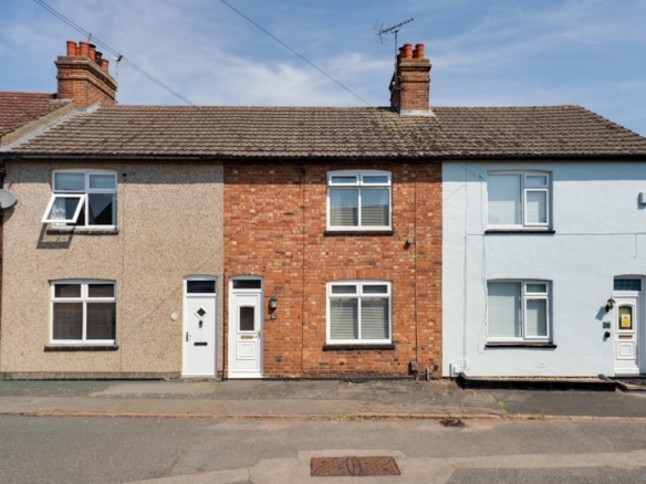 NN15 Bird Street, Burton Latimer