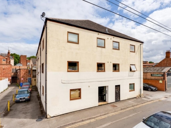 NN10 Alfred Street, Rushden