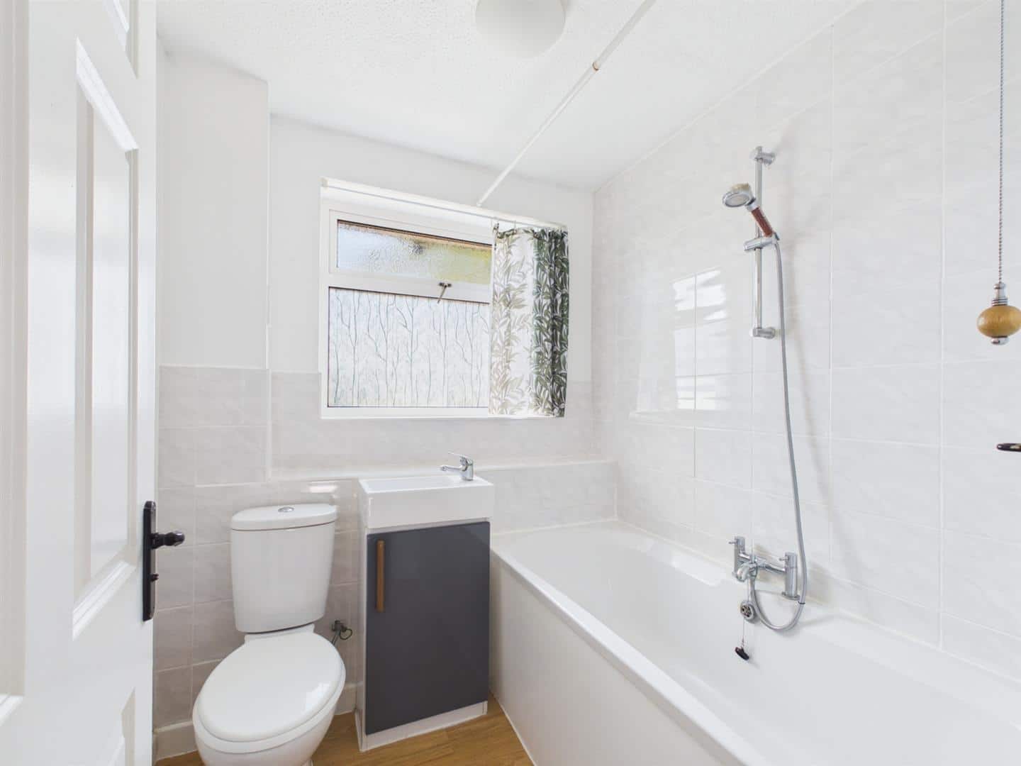 CAM02391G0-PR0231-STILL014.jpg NN14 Baker Avenue, Broughton