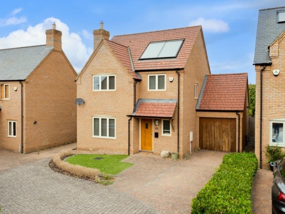 NN15 Isemill Road, Burton Latimer