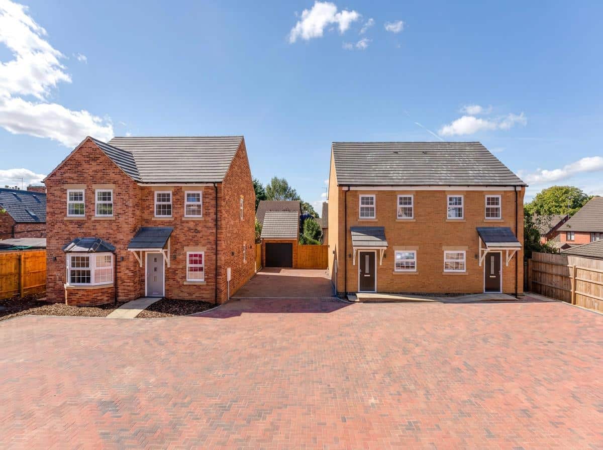 NN16 Rockingham Mews, Kettering