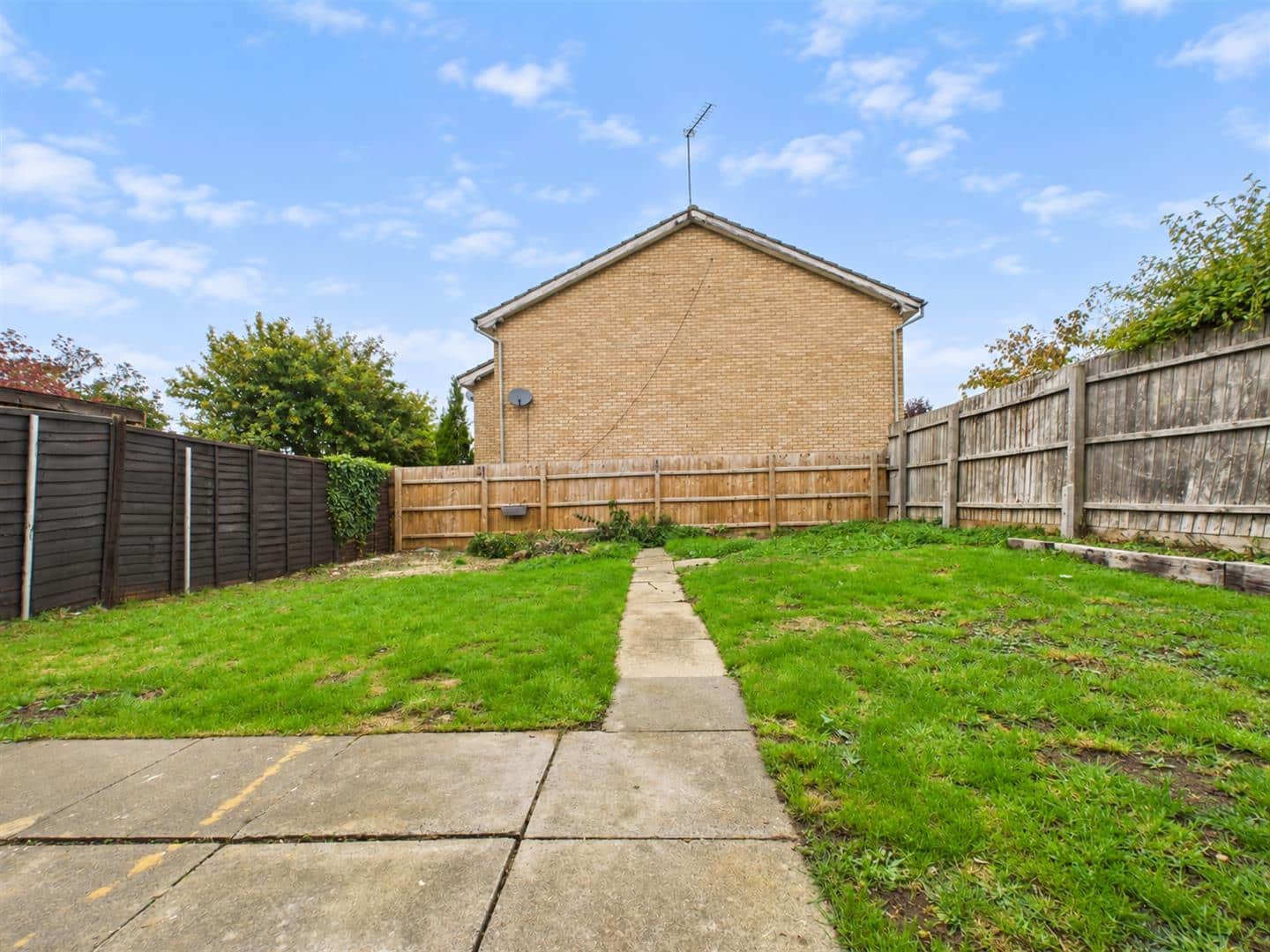 NN15, St. Johns Road, Ise Lodge, Kettering