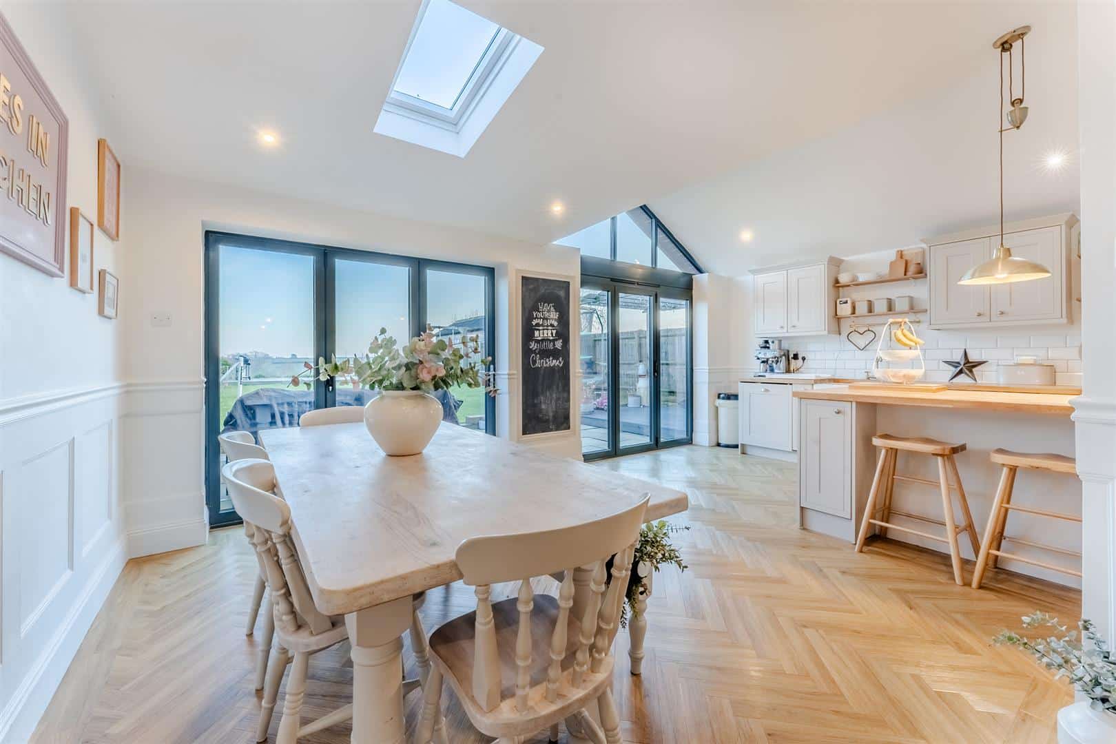 Home-15.jpg NN14 Carter Avenue, Broughton