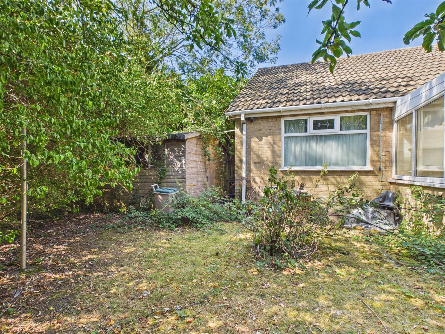 CAM02391G0-PR0235-STILL015.jpg PE8 Gibson Drive, Upper Benefield