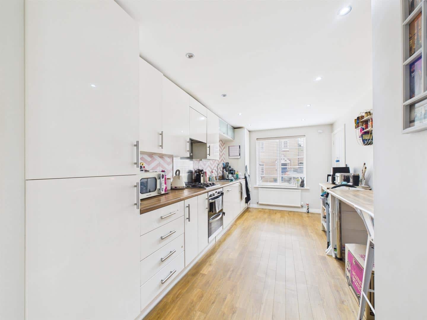 NN15 Slipton Road, Burton Latimer