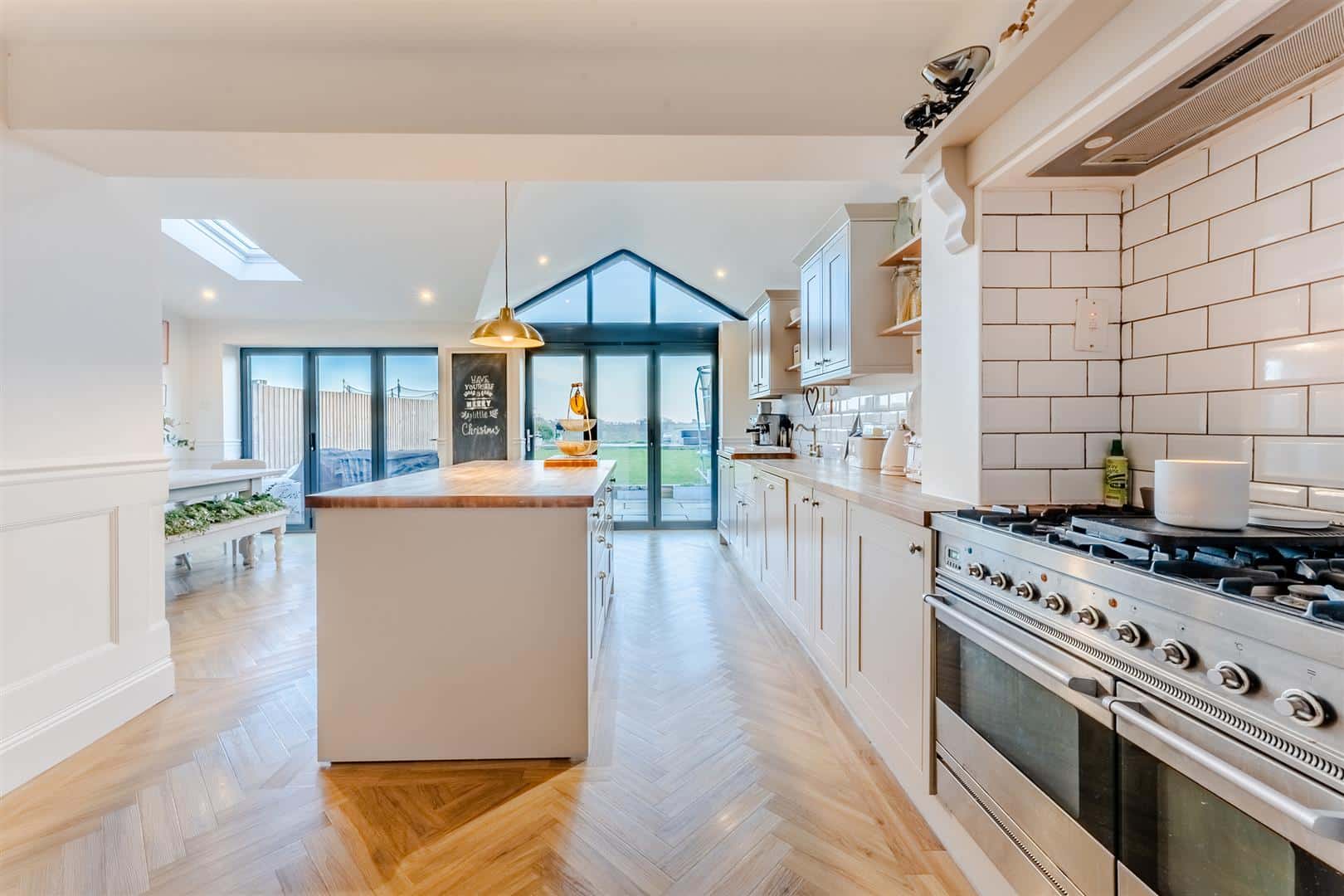 Home-12.jpg NN14 Carter Avenue, Broughton