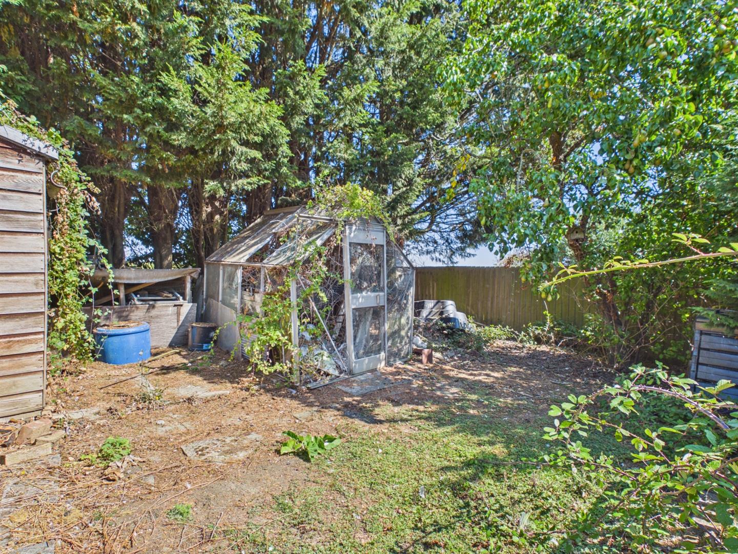 CAM02391G0-PR0235-STILL016.jpg PE8 Gibson Drive, Upper Benefield